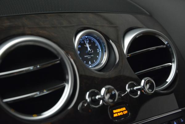 Used 2016 Bentley Flying Spur V8 for sale Sold at Rolls-Royce Motor Cars Greenwich in Greenwich CT 06830 26