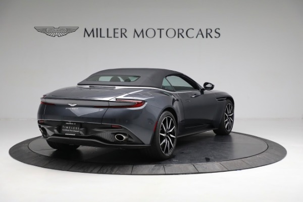 Used 2019 Aston Martin DB11 Volante for sale $145,900 at Rolls-Royce Motor Cars Greenwich in Greenwich CT 06830 16
