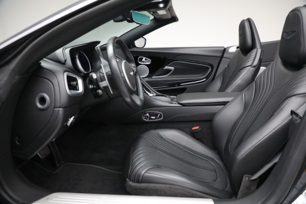 Used 2019 Aston Martin DB11 Volante for sale $145,900 at Rolls-Royce Motor Cars Greenwich in Greenwich CT 06830 20