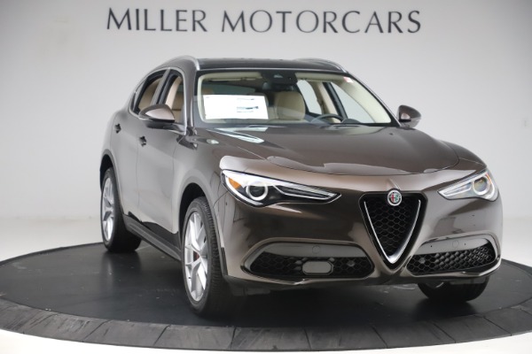 New 2019 Alfa Romeo Stelvio Ti Lusso Q4 for sale Sold at Rolls-Royce Motor Cars Greenwich in Greenwich CT 06830 11