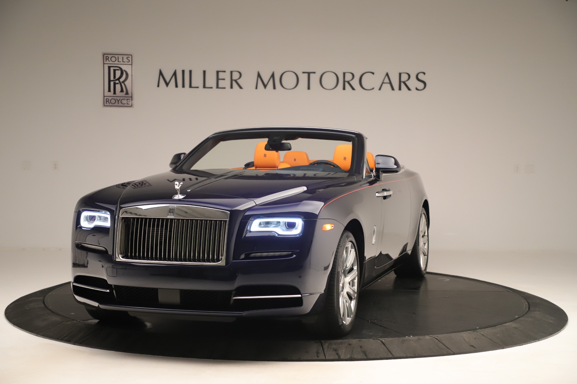 Used 2016 Rolls-Royce Dawn for sale Sold at Rolls-Royce Motor Cars Greenwich in Greenwich CT 06830 1