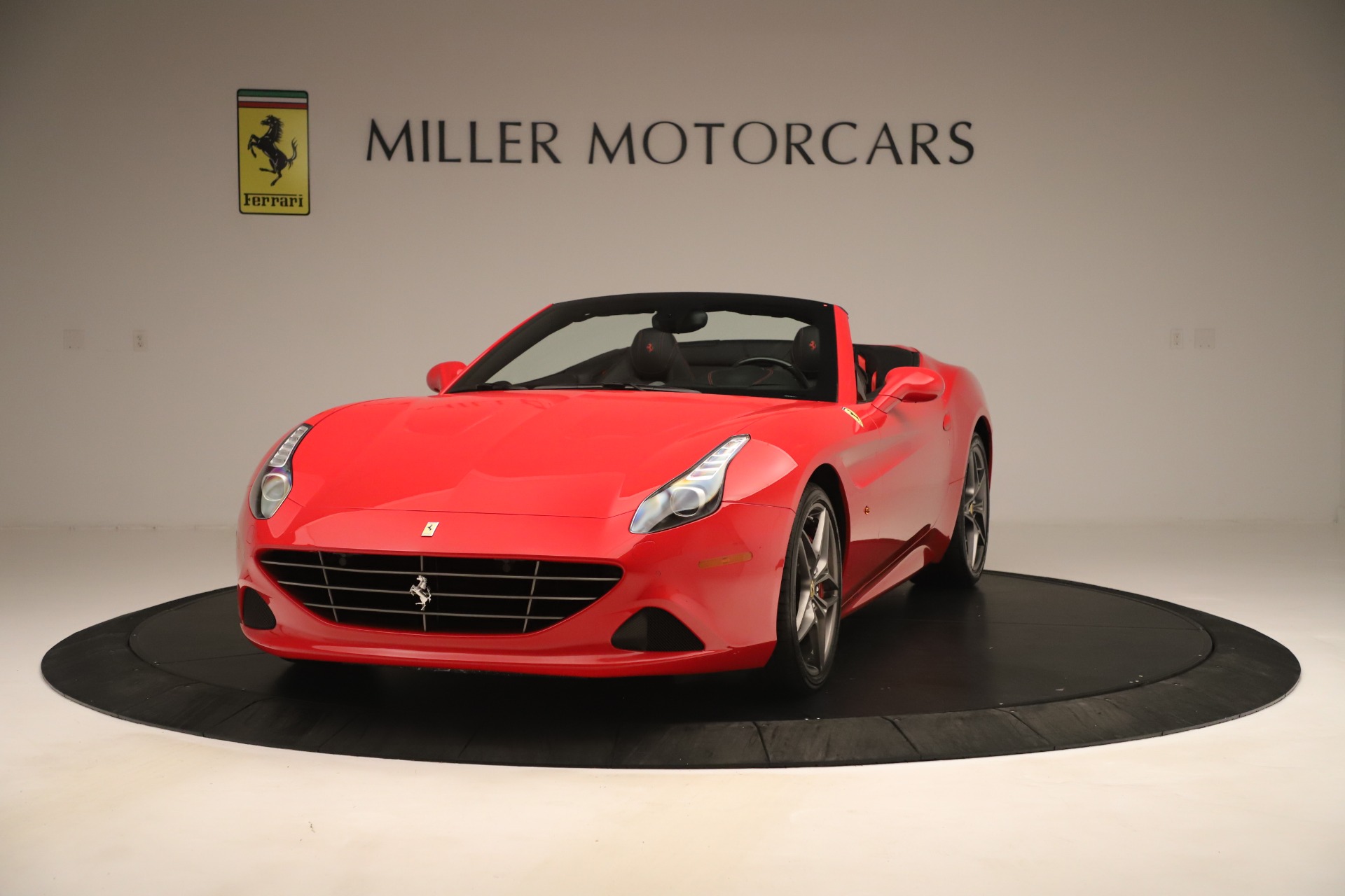 Used 2016 Ferrari California T for sale Sold at Rolls-Royce Motor Cars Greenwich in Greenwich CT 06830 1