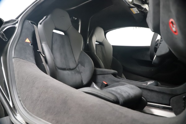 New 2019 McLaren 600LT for sale $305,639 at Rolls-Royce Motor Cars Greenwich in Greenwich CT 06830 26