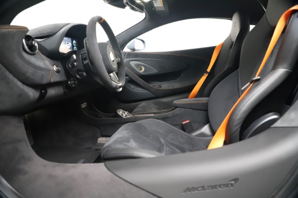 Used 2019 McLaren 600LT for sale Sold at Rolls-Royce Motor Cars Greenwich in Greenwich CT 06830 19