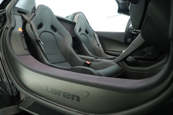 Used 2016 McLaren 675LT Spider for sale Sold at Rolls-Royce Motor Cars Greenwich in Greenwich CT 06830 27