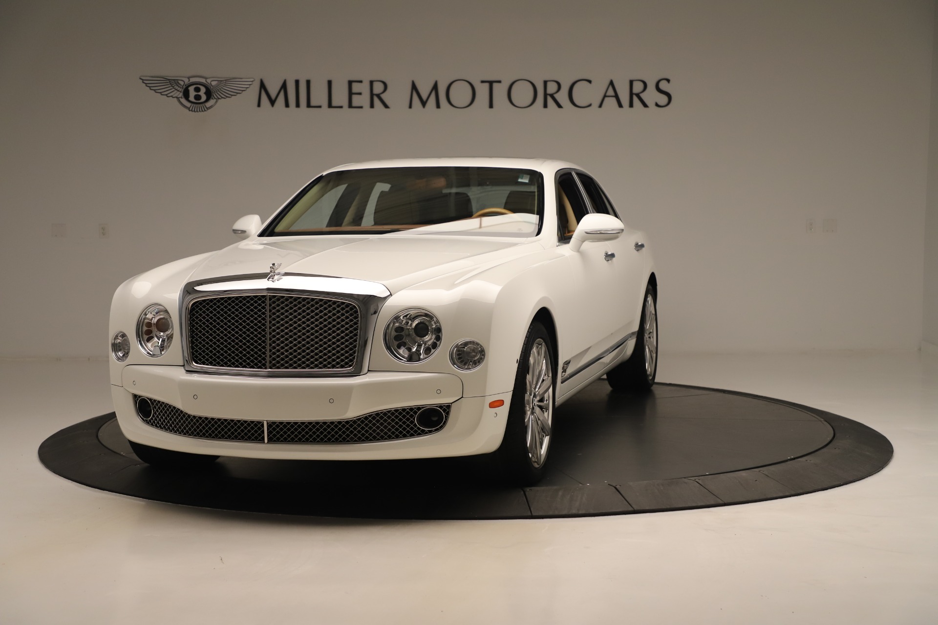 Used 2016 Bentley Mulsanne for sale Sold at Rolls-Royce Motor Cars Greenwich in Greenwich CT 06830 1