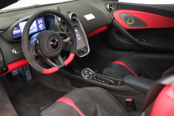 New 2020 McLaren 570S for sale $215,600 at Rolls-Royce Motor Cars Greenwich in Greenwich CT 06830 16