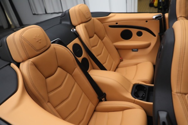 New 2019 Maserati GranTurismo Sport Convertible for sale $164,075 at Rolls-Royce Motor Cars Greenwich in Greenwich CT 06830 23