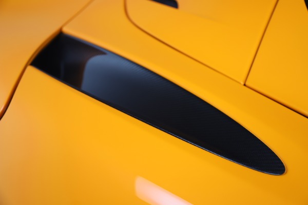 Used 2020 McLaren 720S Spider Performance for sale Sold at Rolls-Royce Motor Cars Greenwich in Greenwich CT 06830 20