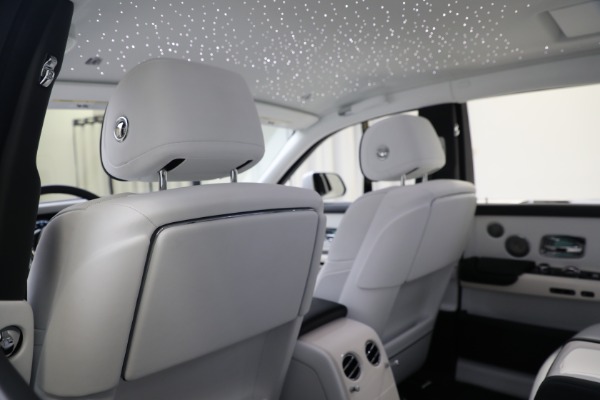 Used 2020 Rolls-Royce Phantom for sale Sold at Rolls-Royce Motor Cars Greenwich in Greenwich CT 06830 18