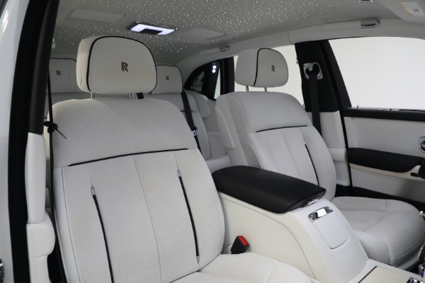 Used 2020 Rolls-Royce Phantom for sale Sold at Rolls-Royce Motor Cars Greenwich in Greenwich CT 06830 24