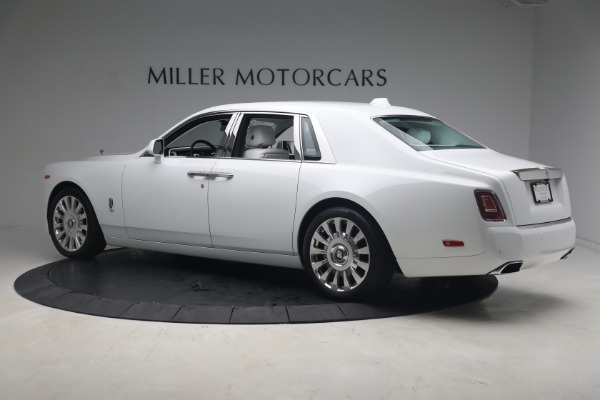 Used 2020 Rolls-Royce Phantom for sale $383,900 at Rolls-Royce Motor Cars Greenwich in Greenwich CT 06830 6