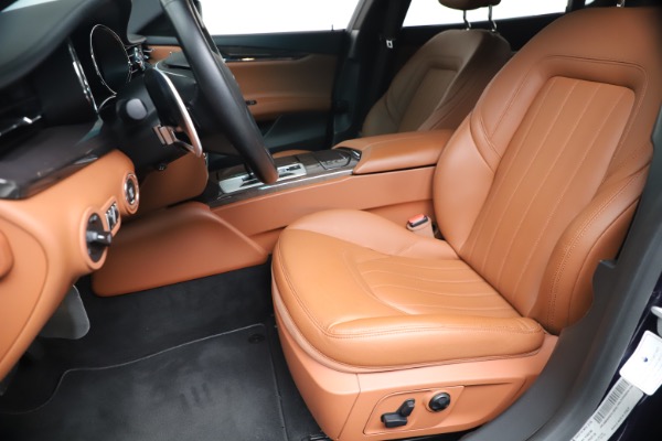Used 2016 Maserati Quattroporte S Q4 for sale Sold at Rolls-Royce Motor Cars Greenwich in Greenwich CT 06830 15