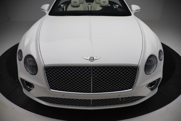 Used 2020 Bentley Continental GTC V8 for sale $174,900 at Rolls-Royce Motor Cars Greenwich in Greenwich CT 06830 18