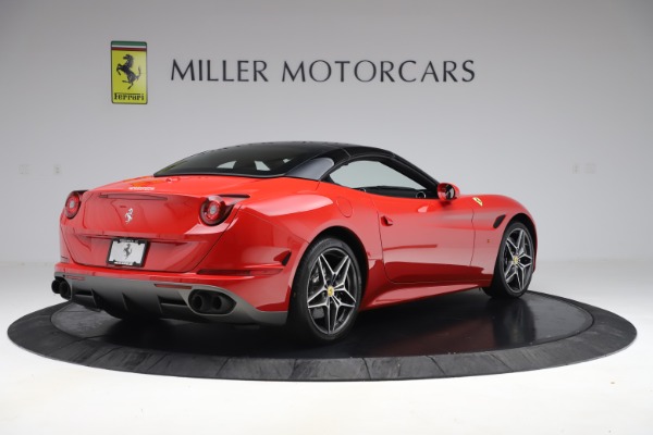 Used 2017 Ferrari California T for sale Sold at Rolls-Royce Motor Cars Greenwich in Greenwich CT 06830 16