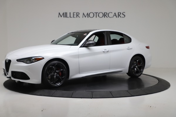 New 2019 Alfa Romeo Giulia Ti Sport Carbon Q4 for sale Sold at Rolls-Royce Motor Cars Greenwich in Greenwich CT 06830 2