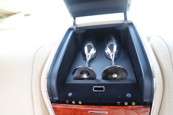 Used 2009 Maybach 62 for sale Sold at Rolls-Royce Motor Cars Greenwich in Greenwich CT 06830 27