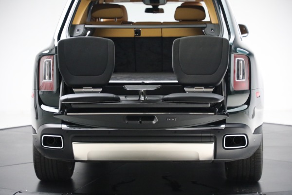 New 2020 Rolls-Royce Cullinan for sale $348,975 at Rolls-Royce Motor Cars Greenwich in Greenwich CT 06830 19