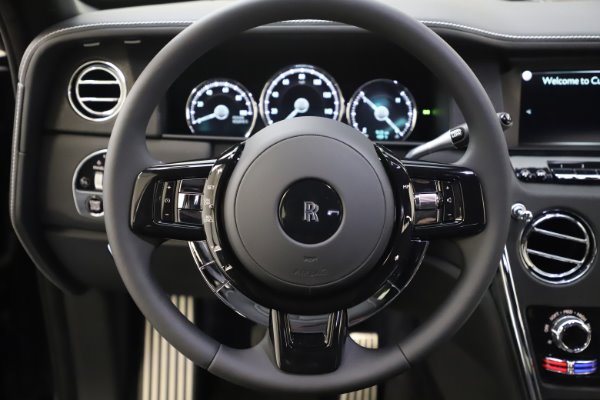 Used 2020 Rolls-Royce Cullinan for sale $247,900 at Rolls-Royce Motor Cars Greenwich in Greenwich CT 06830 15