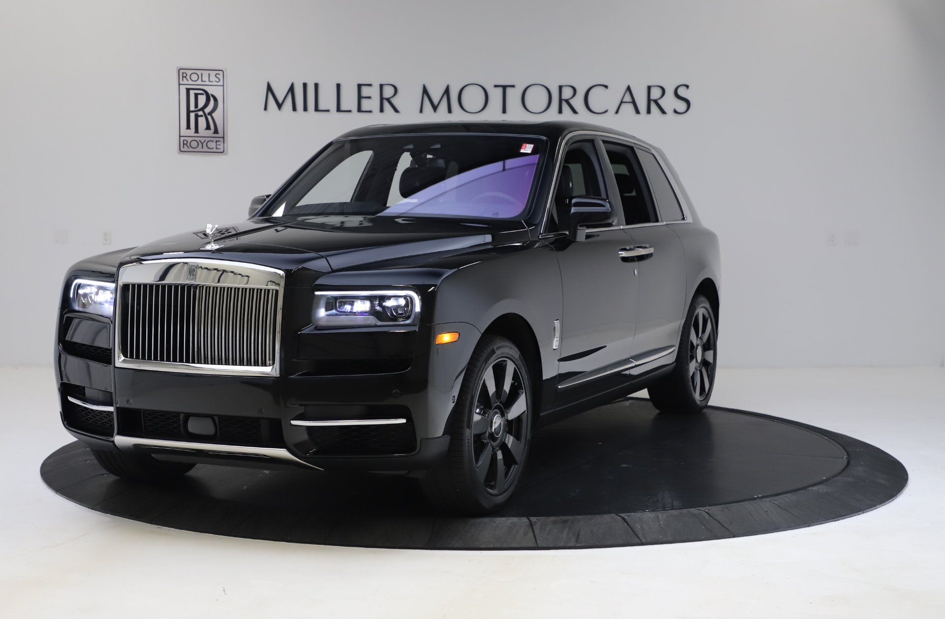 Used 2020 Rolls-Royce Cullinan for sale $247,900 at Rolls-Royce Motor Cars Greenwich in Greenwich CT 06830 1