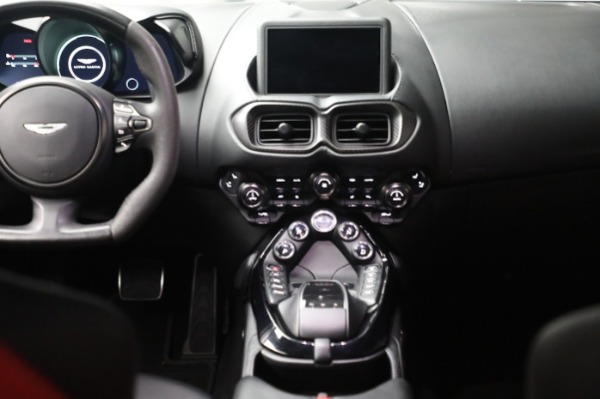 Used 2020 Aston Martin Vantage Coupe for sale $105,900 at Rolls-Royce Motor Cars Greenwich in Greenwich CT 06830 20