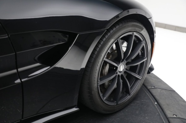 Used 2020 Aston Martin Vantage Coupe for sale $105,900 at Rolls-Royce Motor Cars Greenwich in Greenwich CT 06830 28