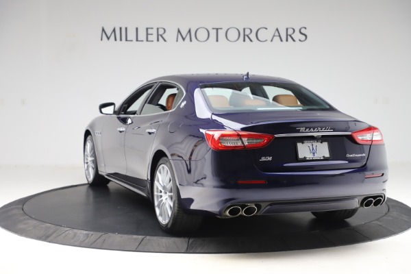 Used 2017 Maserati Quattroporte S Q4 GranLusso for sale Sold at Rolls-Royce Motor Cars Greenwich in Greenwich CT 06830 5