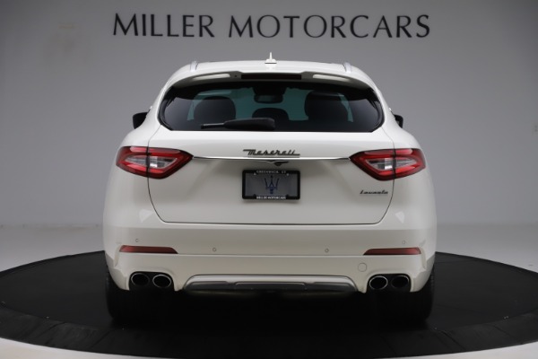 Used 2017 Maserati Levante S for sale Sold at Rolls-Royce Motor Cars Greenwich in Greenwich CT 06830 6