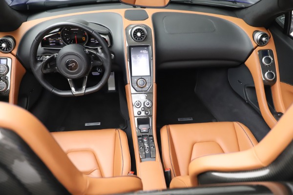 Used 2015 McLaren 650S Spider for sale Sold at Rolls-Royce Motor Cars Greenwich in Greenwich CT 06830 27