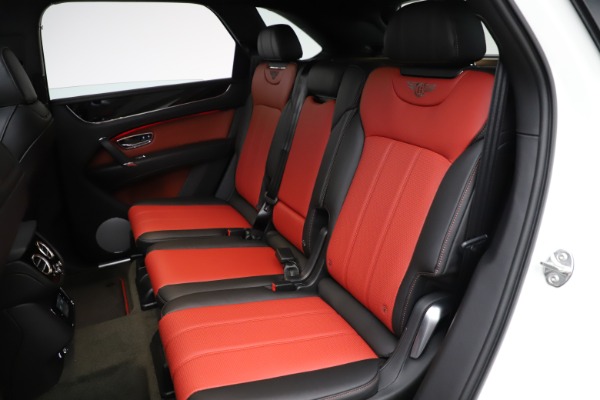 New 2020 Bentley Bentayga V8 for sale Sold at Rolls-Royce Motor Cars Greenwich in Greenwich CT 06830 23