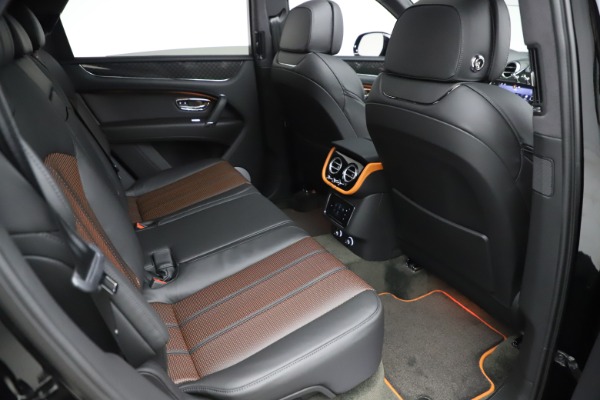 New 2020 Bentley Bentayga V8 Design Series for sale $216,860 at Rolls-Royce Motor Cars Greenwich in Greenwich CT 06830 28