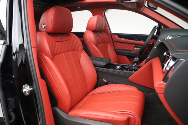 Used 2020 Bentley Bentayga V8 for sale $154,900 at Rolls-Royce Motor Cars Greenwich in Greenwich CT 06830 26