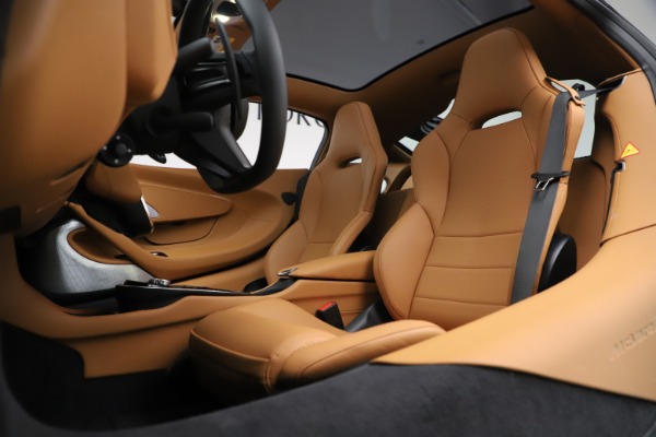 New 2020 McLaren GT Luxe for sale Sold at Rolls-Royce Motor Cars Greenwich in Greenwich CT 06830 18