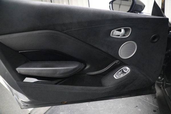 Used 2020 Aston Martin Vantage Coupe for sale $103,900 at Rolls-Royce Motor Cars Greenwich in Greenwich CT 06830 17
