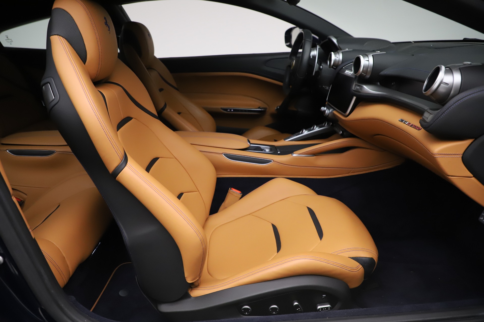Used 2017 Ferrari GTC4Lusso for sale Sold at Rolls-Royce Motor Cars Greenwich in Greenwich CT 06830 19