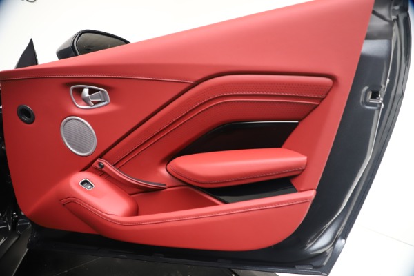 New 2020 Aston Martin Vantage Coupe for sale Sold at Rolls-Royce Motor Cars Greenwich in Greenwich CT 06830 17