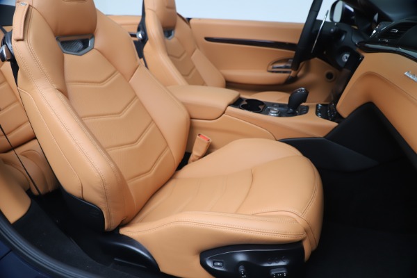 New 2019 Maserati GranTurismo Sport Convertible for sale Sold at Rolls-Royce Motor Cars Greenwich in Greenwich CT 06830 28