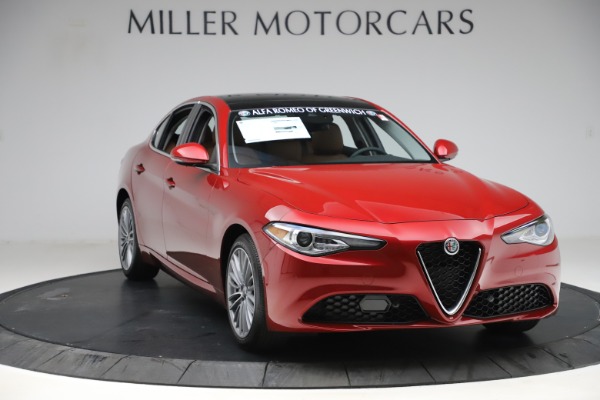 New 2019 Alfa Romeo Giulia Ti Lusso Q4 for sale Sold at Rolls-Royce Motor Cars Greenwich in Greenwich CT 06830 11