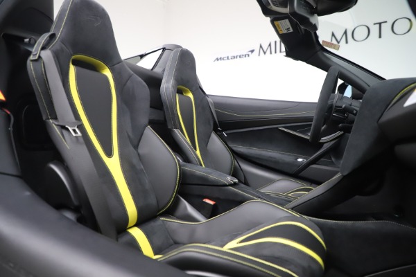 Used 2020 McLaren 720S Spider for sale Sold at Rolls-Royce Motor Cars Greenwich in Greenwich CT 06830 26