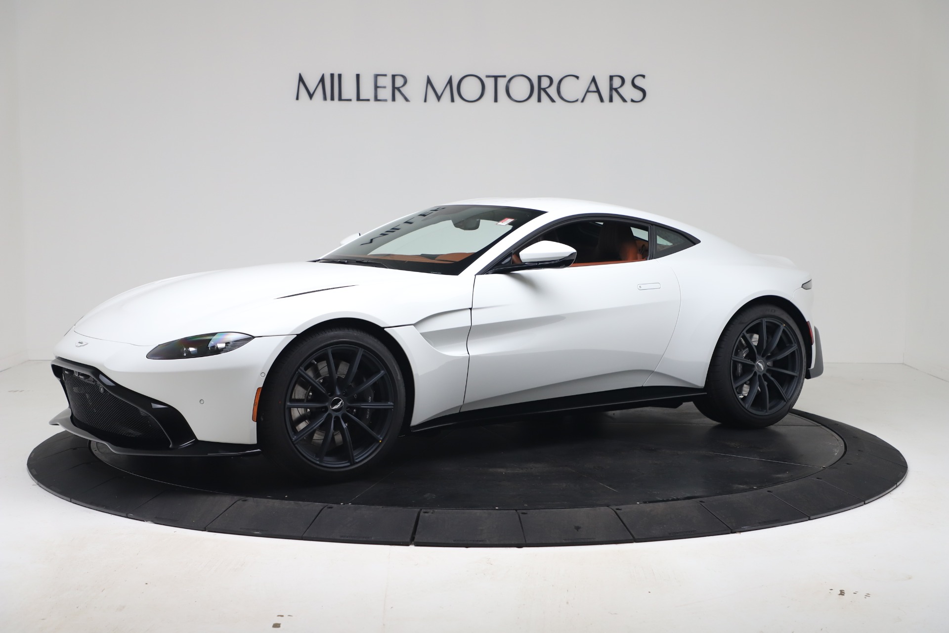 New 2020 Aston Martin Vantage Coupe for sale $190,259 at Rolls-Royce Motor Cars Greenwich in Greenwich CT 06830 1