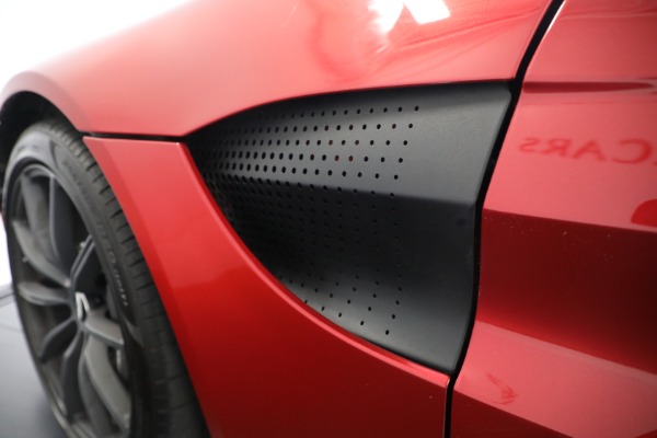 New 2020 Aston Martin Vantage Coupe for sale $195,089 at Rolls-Royce Motor Cars Greenwich in Greenwich CT 06830 22