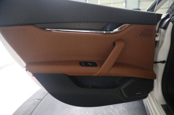 Used 2019 Maserati Quattroporte S Q4 for sale $51,900 at Rolls-Royce Motor Cars Greenwich in Greenwich CT 06830 19