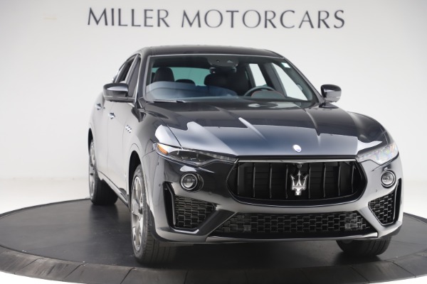 New 2019 Maserati Levante Q4 GranSport for sale Sold at Rolls-Royce Motor Cars Greenwich in Greenwich CT 06830 11
