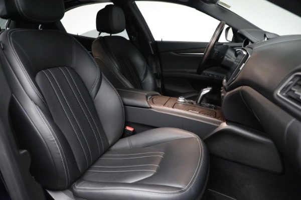 Used 2019 Maserati Ghibli S Q4 for sale $56,900 at Rolls-Royce Motor Cars Greenwich in Greenwich CT 06830 17