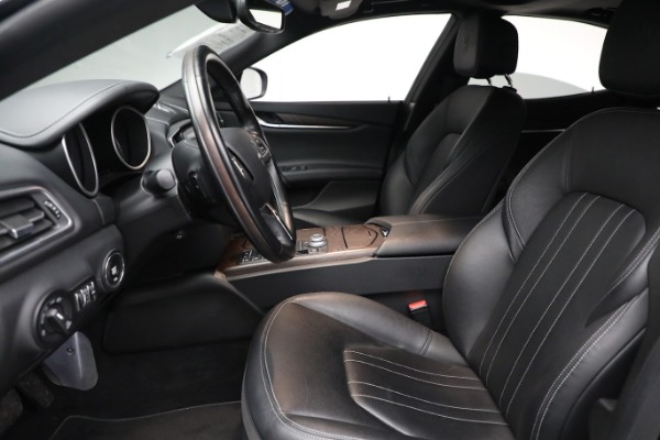Used 2019 Maserati Ghibli S Q4 for sale $56,900 at Rolls-Royce Motor Cars Greenwich in Greenwich CT 06830 18