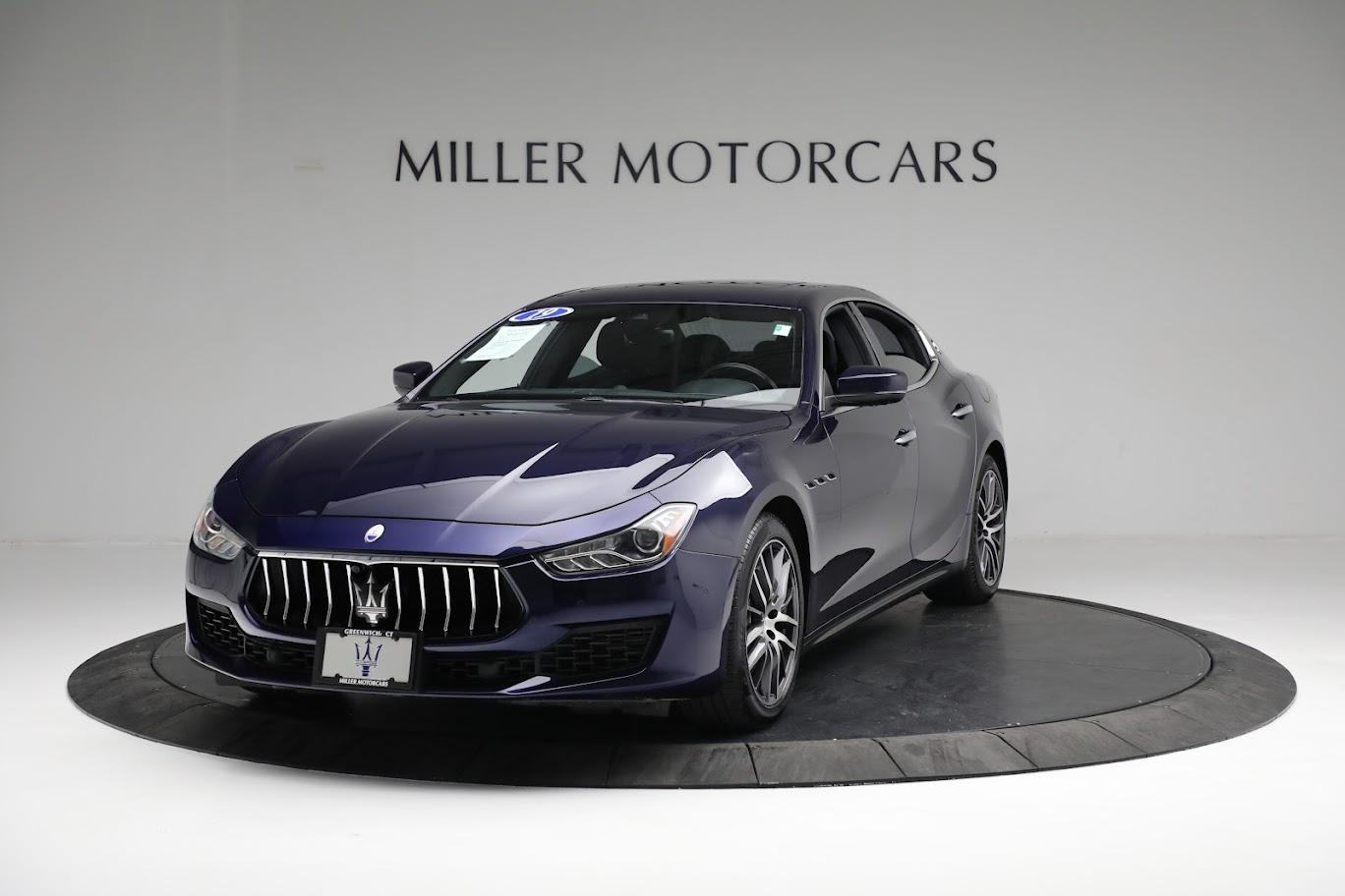 Used 2019 Maserati Ghibli S Q4 for sale $56,900 at Rolls-Royce Motor Cars Greenwich in Greenwich CT 06830 1