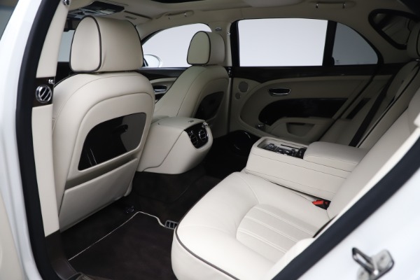 Used 2016 Bentley Mulsanne for sale Sold at Rolls-Royce Motor Cars Greenwich in Greenwich CT 06830 21