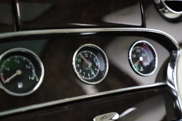 Used 2016 Bentley Mulsanne for sale Sold at Rolls-Royce Motor Cars Greenwich in Greenwich CT 06830 25