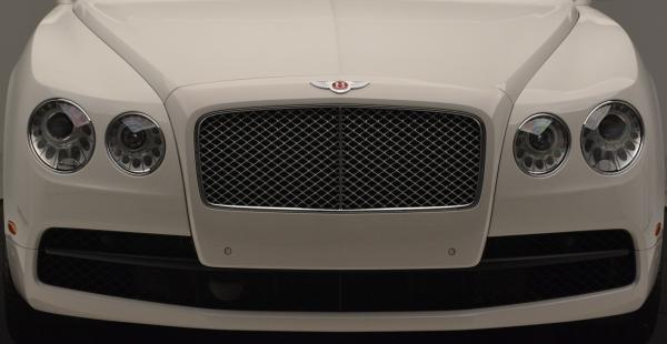 Used 2016 Bentley Flying Spur V8 for sale Sold at Rolls-Royce Motor Cars Greenwich in Greenwich CT 06830 13