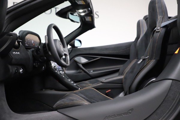 New 2020 McLaren 720S Spider Performance for sale Sold at Rolls-Royce Motor Cars Greenwich in Greenwich CT 06830 26